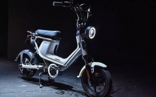 小米首款电动摩托车亮相，颜值不输雅马哈，定价16999元
