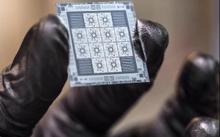 中芯国际14纳米生产线正式投产