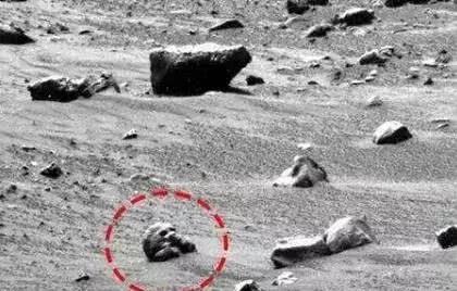 火星发现“伏地魔”，破土而出，专家：地下必定有秘密-第1张图片-IT新视野