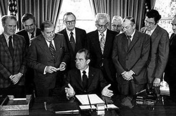 1974年美国水门事件：尼克松成为美国历史上第一个因为丑闻下台的总统-第3张图片-IT新视野